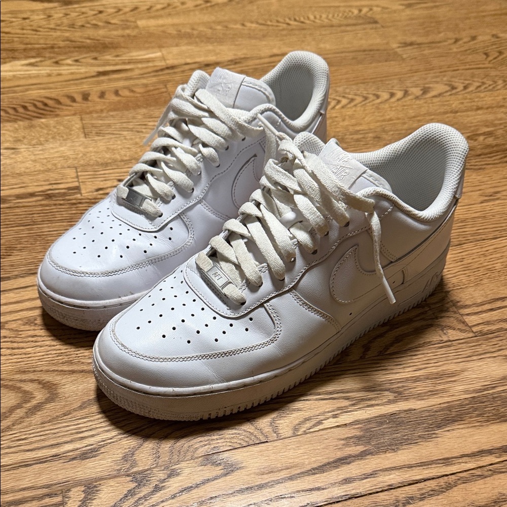 Nike Air Force 1